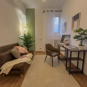 https://appartamento-la-marmora-200-metri-via-camollia.it-tuscanyhotel.com