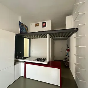 https://vimoloft-a-due-passi-da-milano.it-lombardy.com